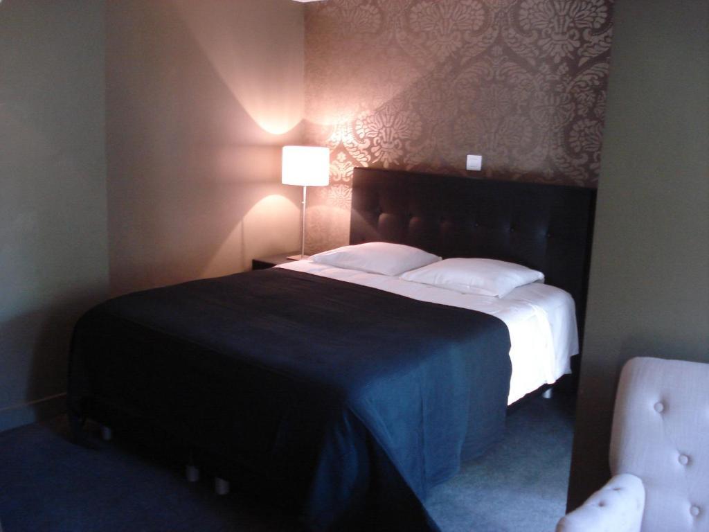 Hotel La Fayette Rochefort Quarto foto